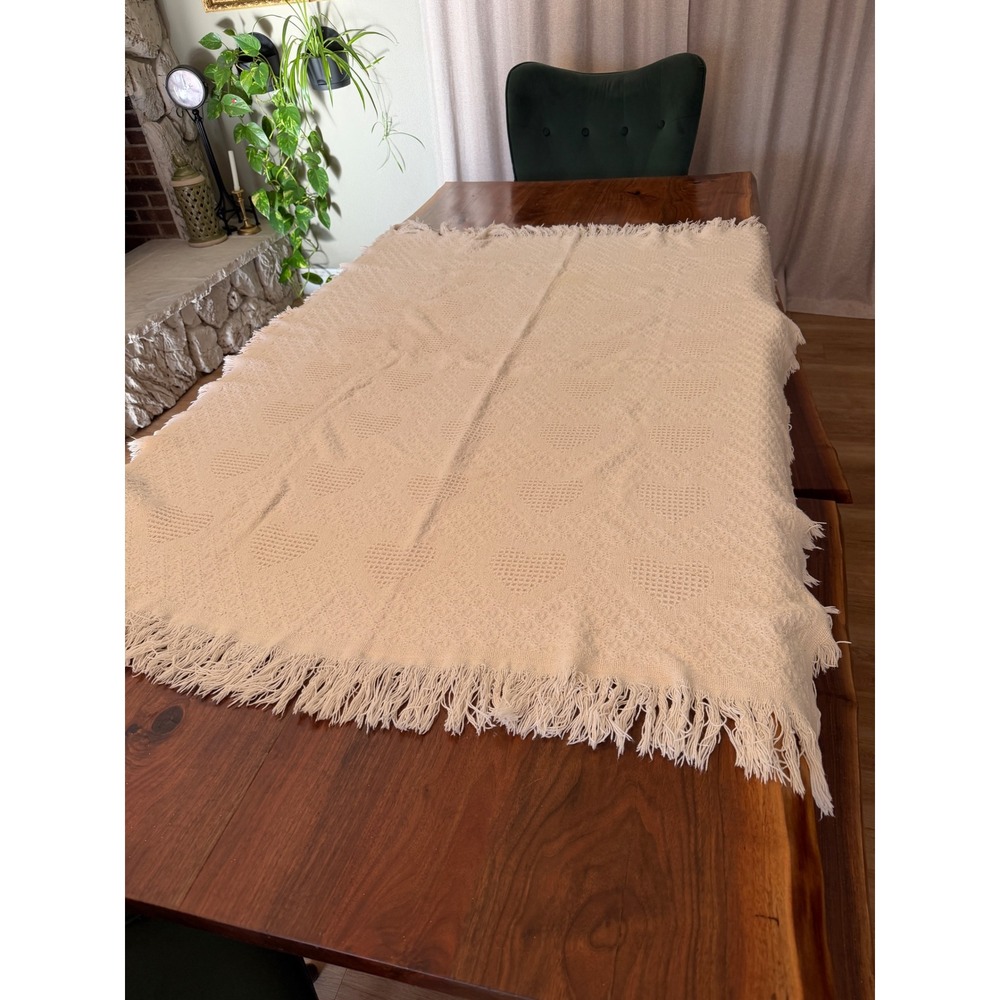 Vintage Cream Woven Heart Pattern Throw Blanket with Fringe Ivory 60x46